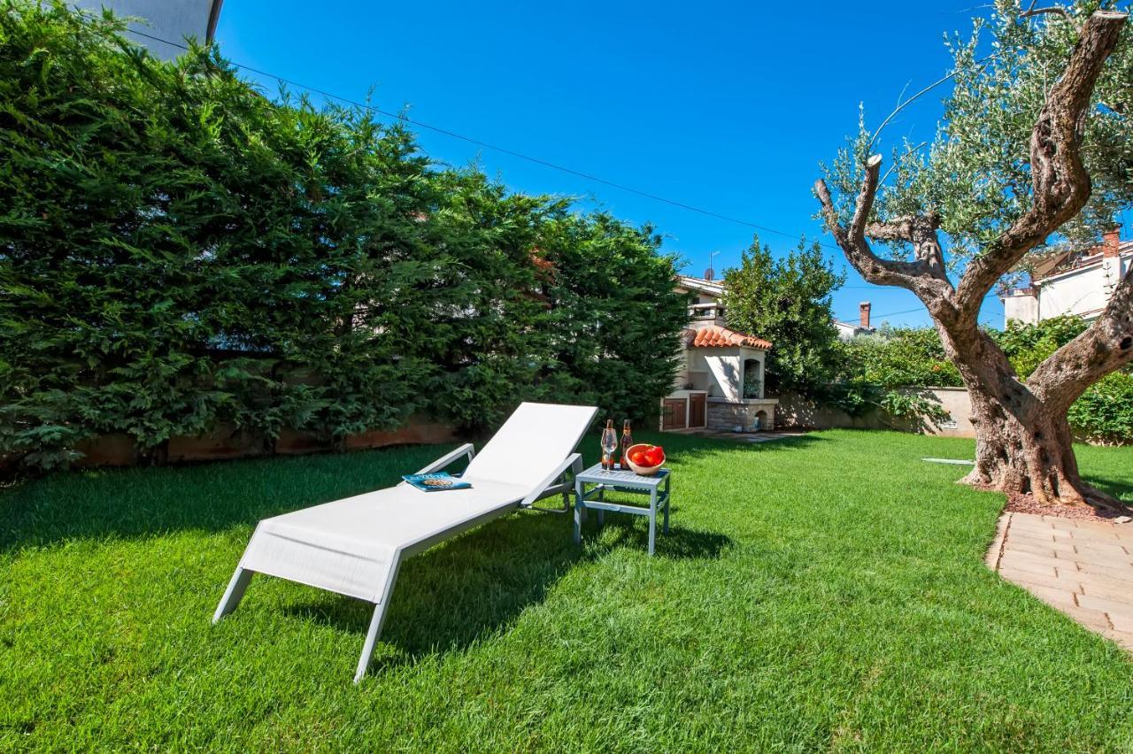 Villa Francesco Rovigno Esterno foto