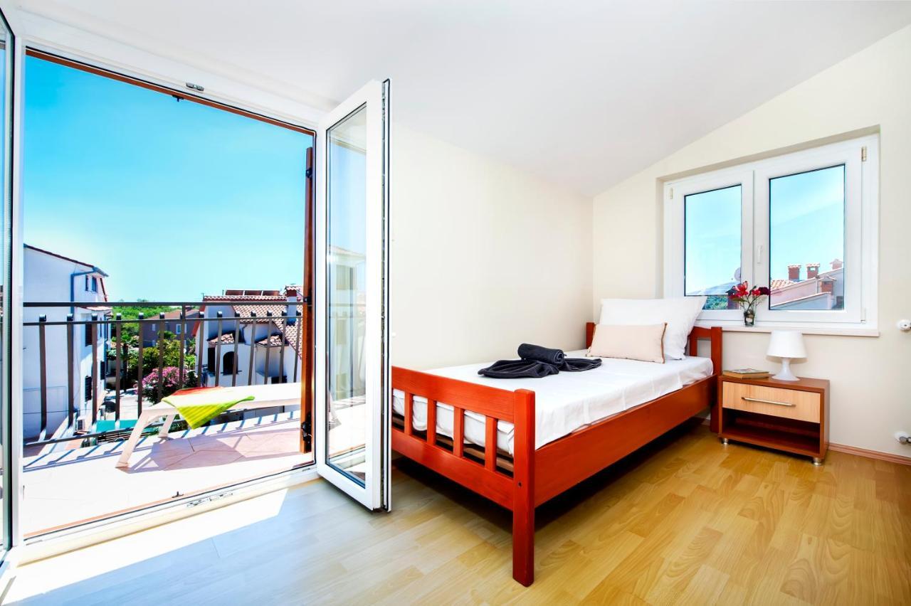 Villa Francesco Rovigno Esterno foto
